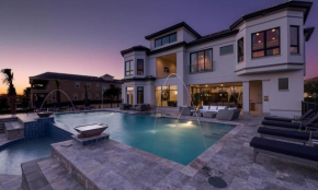 Infinity Pool 11 Bdrm Oasis with Golf Views at Reunion